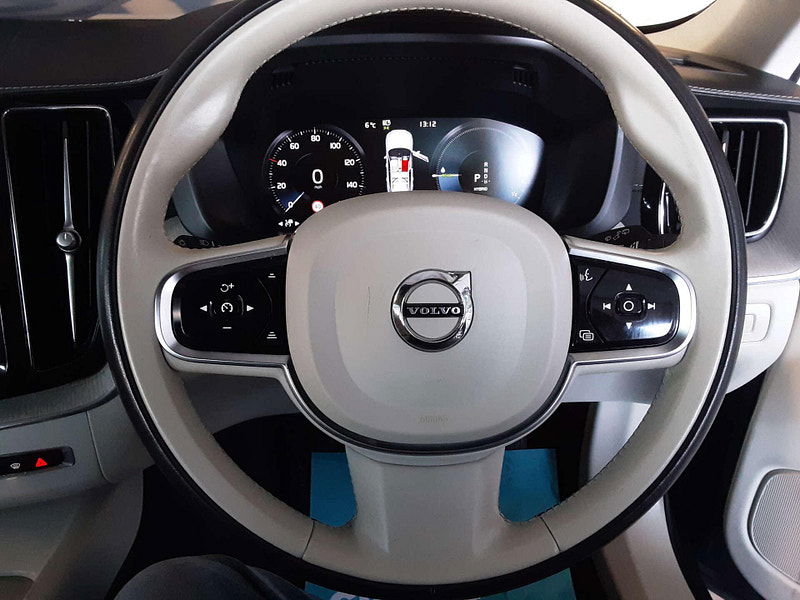 Volvo XC60 2.0 XC60 Inscription Pro T8 PHEV AWD Auto 4WD 5dr 5dr Automatic 2025