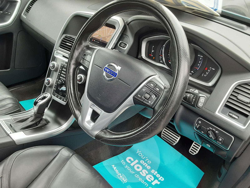 Volvo XC60 2.0 XC60 R-Design Luxury Nav D4 Auto 5dr 5dr Automatic 2025