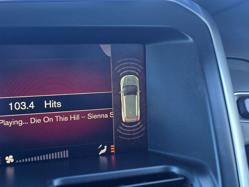 Volvo XC60 2.0 XC60 R-Design Luxury Nav D4 Auto 5dr 5dr Automatic 2026