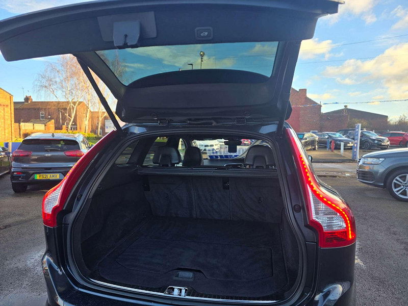 Volvo XC60 2.0 XC60 R-Design Luxury Nav D4 Auto 5dr 5dr Automatic 2026