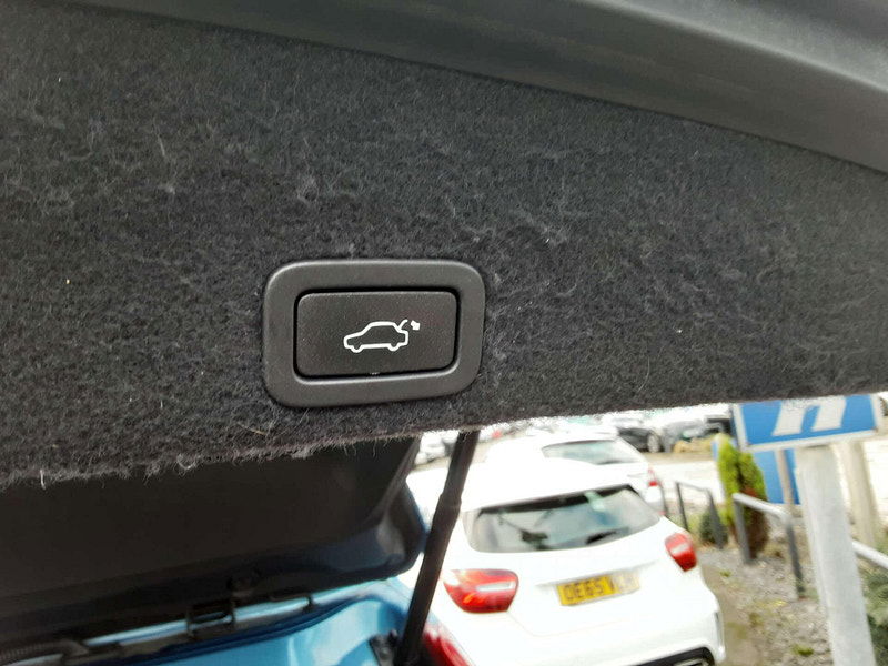 Volvo XC60 2.0 XC60 R-Design Luxury Nav D4 Auto 5dr 5dr Automatic 2026