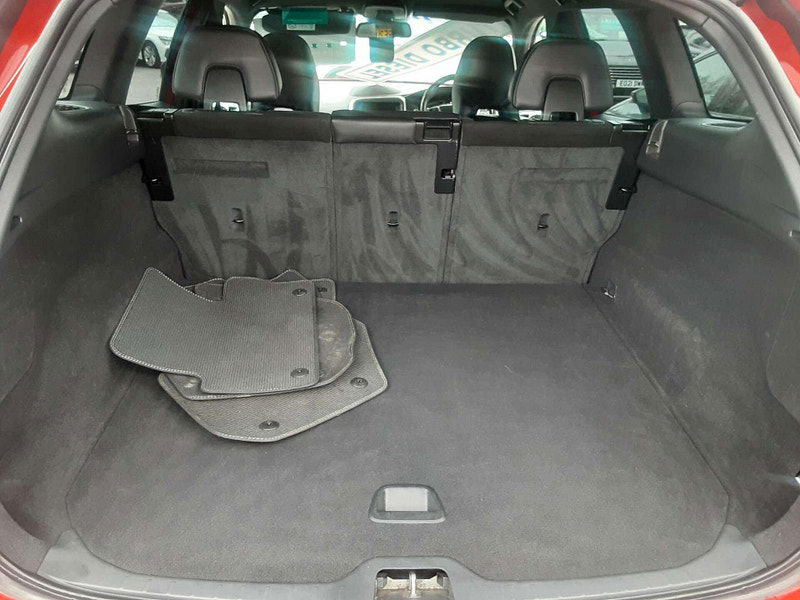 Volvo XC60 2.0 XC60 R-Design Nav D4 5dr 5dr Manual 2026