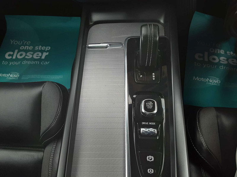 Volvo XC60 2.0 XC60 R-Design T6 Recharge AWD Auto 4WD 5dr 5dr Automatic 2026