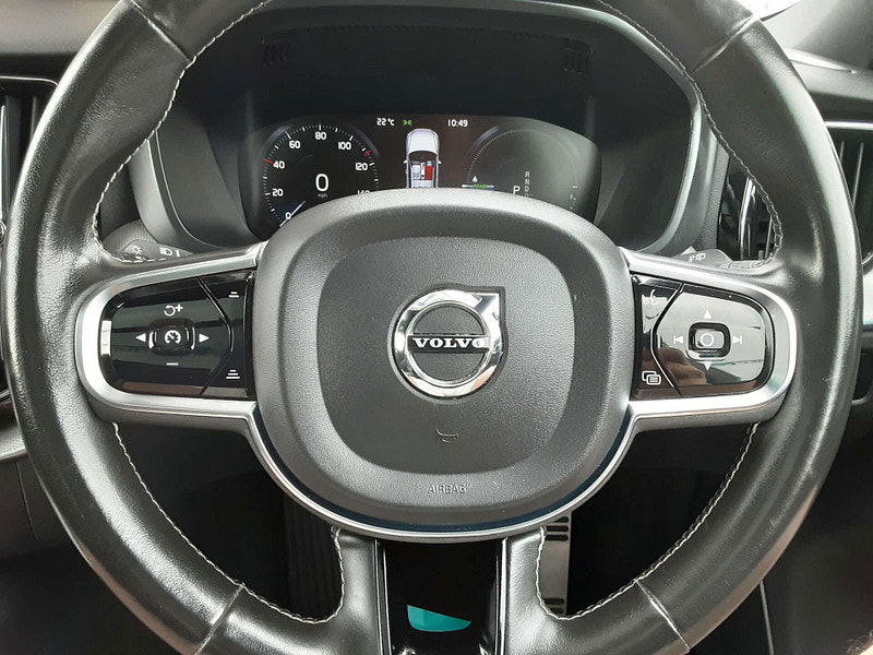 Volvo XC60 2.0 XC60 R-Design T6 Recharge AWD Auto 4WD 5dr 5dr Automatic 2025