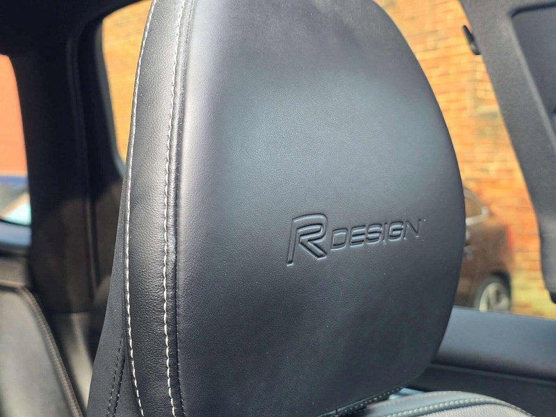 Volvo XC60 2.0 XC60 R-Design T8 PHEV AWD Auto 4WD 5dr 5dr Automatic 2026