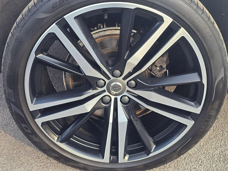 Volvo XC60 2.0 XC60 R-Design T8 PHEV AWD Auto 4WD 5dr 5dr Automatic 2026