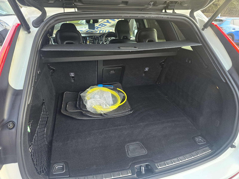 Volvo XC60 2.0 XC60 R-Design T8 PHEV AWD Auto 4WD 5dr 5dr Automatic 2026