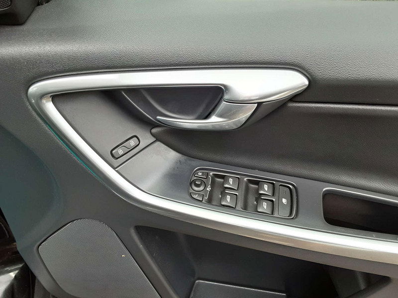 Volvo XC60 2.0 XC60 SE Luxury Nav D4 Auto 5dr 5dr Automatic 2025