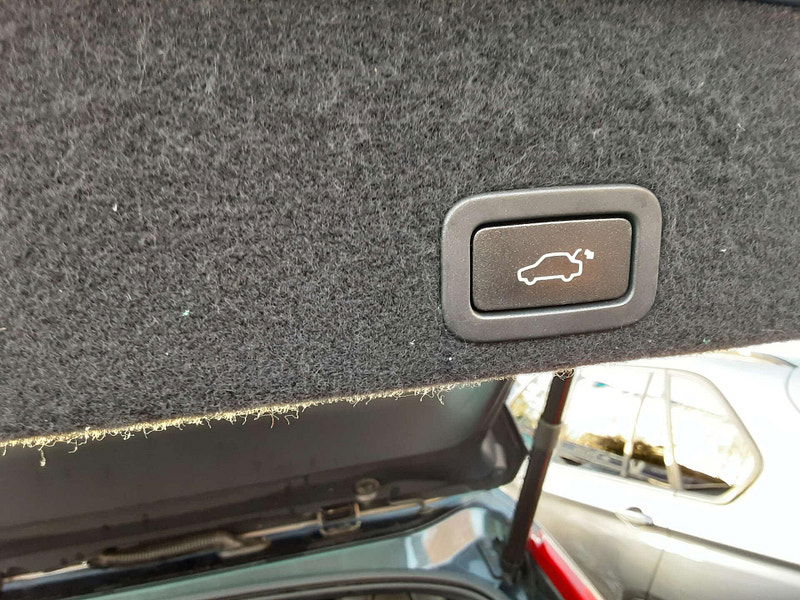 Volvo XC60 2.0 XC60 SE Luxury Nav D4 Auto 5dr 5dr Automatic 2025