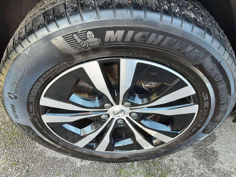Volvo XC60 2.0h T6 Recharge 11.6kWh Inscription Expression Auto AWD Euro 6 (s/s) 5dr 5dr Automatic 2025