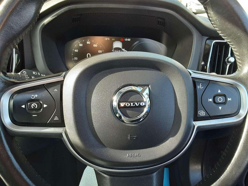 Volvo XC60 2.0h T6 Recharge 11.6kWh Inscription Expression Auto AWD Euro 6 (s/s) 5dr 5dr Automatic 2025