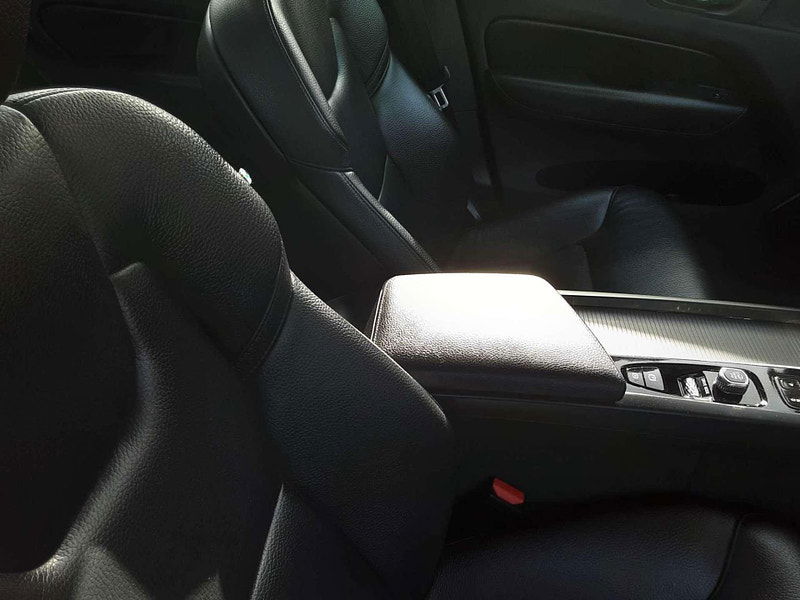 Volvo XC60 2.0h T6 Recharge 11.6kWh Inscription Expression Auto AWD Euro 6 (s/s) 5dr 5dr Automatic 2025