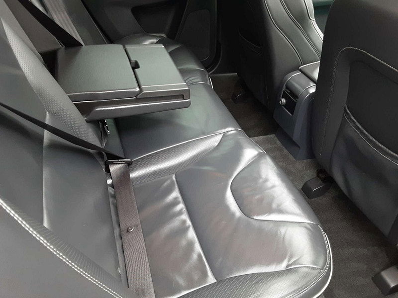 Volvo XC60 2.4 XC60 R-Design Luxury Nav D5 AWD Auto 4WD 5dr 5dr Automatic 2026