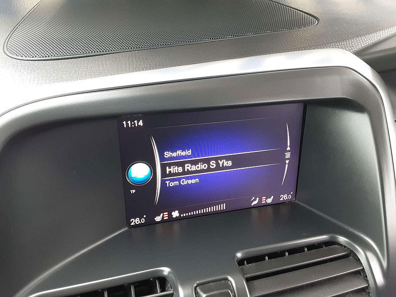 Volvo XC60 2.4 XC60 R-Design Luxury Nav D5 AWD Auto 4WD 5dr 5dr Automatic 2025