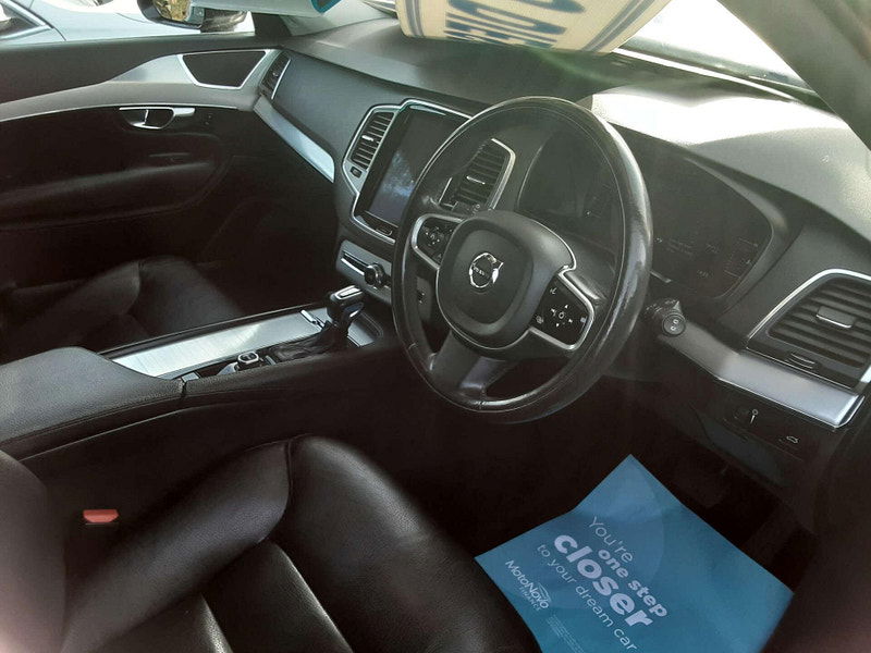 Volvo XC90 2.0 XC90 Momentum D5 AWD Auto 4WD 5dr 5dr Automatic 2025