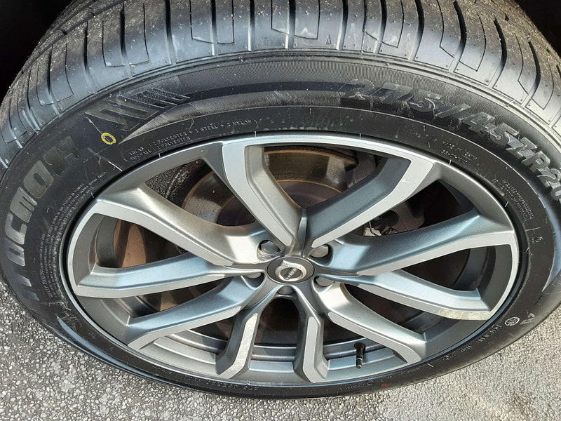 Volvo XC90 2.0 XC90 Momentum D5 AWD Auto 4WD 5dr 5dr Automatic 2025