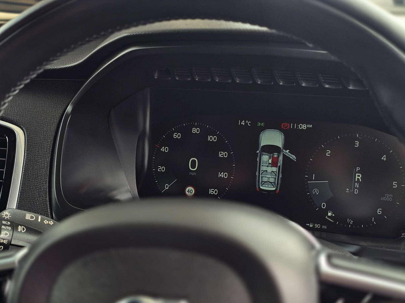 Volvo XC90 2.0 XC90 Momentum D5 PowerPulse AWD Auto 4WD 5dr 5dr Automatic 2026