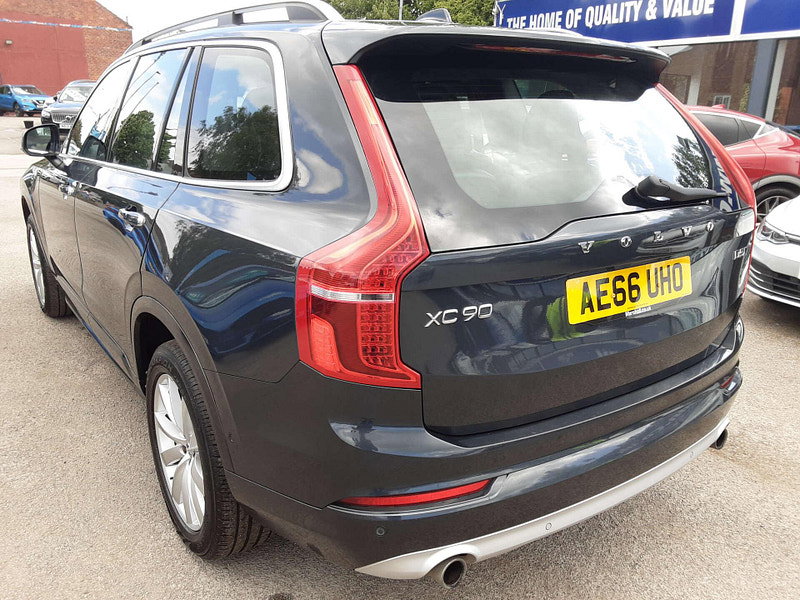 Volvo XC90 2.0 XC90 Momentum D5 PowerPulse AWD Auto 4WD 5dr 5dr Automatic 2026