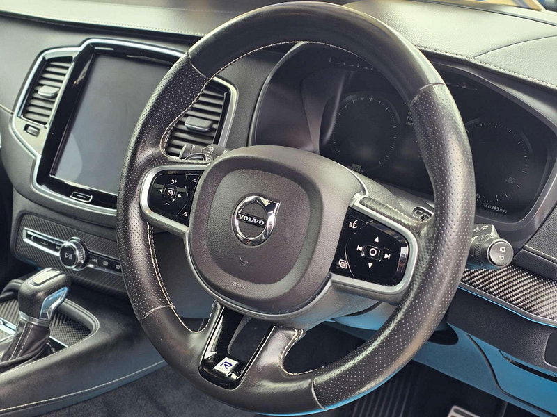 Volvo XC90 2.0 XC90 R-Design D5 PowerPulse AWD Auto 4WD 5dr 5dr Automatic 2025