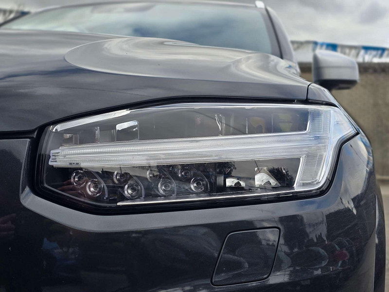 Volvo XC90 2.0 XC90 R-Design D5 PowerPulse AWD Auto 4WD 5dr 5dr Automatic 2025