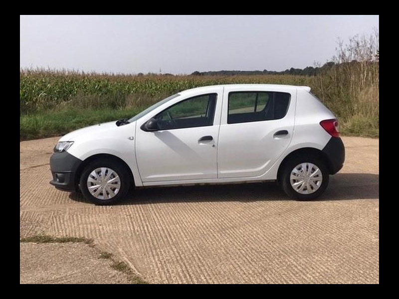 Dacia Sandero ACCESS 1.2 5 door
