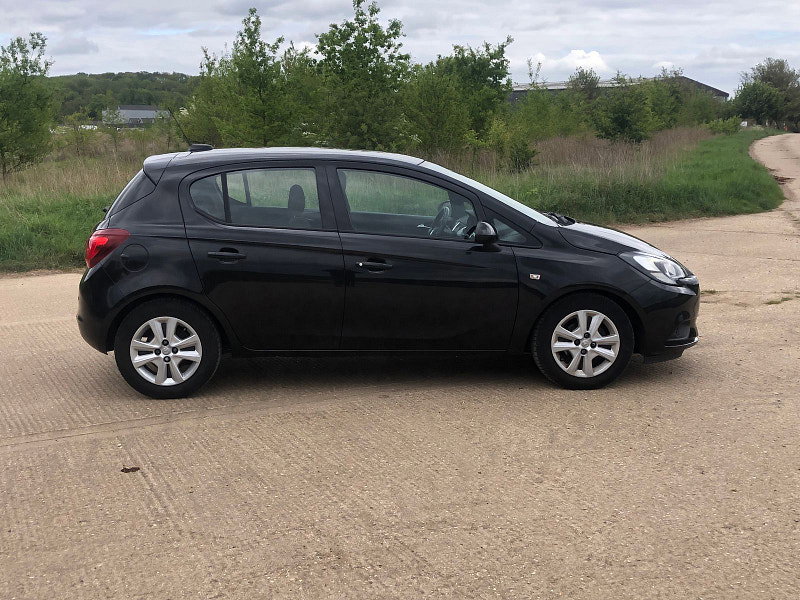 Vauxhall Corsa 1.4L Design Hatchback 5dr Petrol Manual Euro 6 (89 bhp)