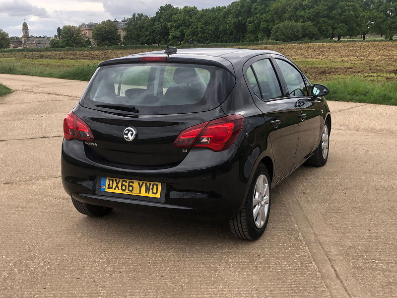 Vauxhall Corsa 1.4L Design Hatchback 5dr Petrol Manual Euro 6 (89 bhp)