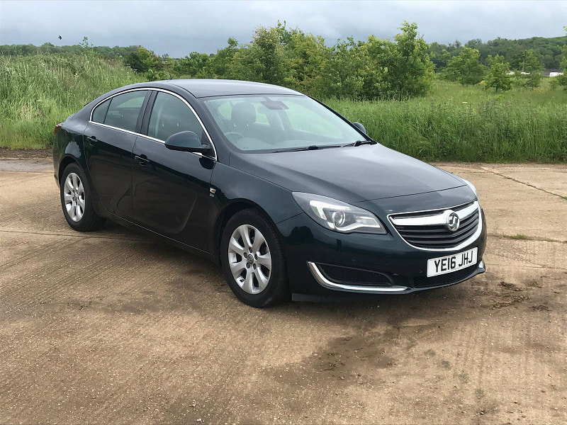 Vauxhall Insignia 1.6L SE CDTI ECOFLEX S/S Hatchback 5dr Diesel Manual Euro 6 (134 bhp)