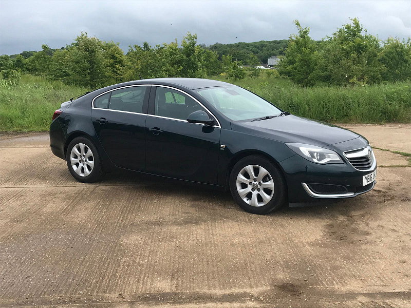 Vauxhall Insignia 1.6L SE CDTI ECOFLEX S/S Hatchback 5dr Diesel Manual Euro 6 (134 bhp)