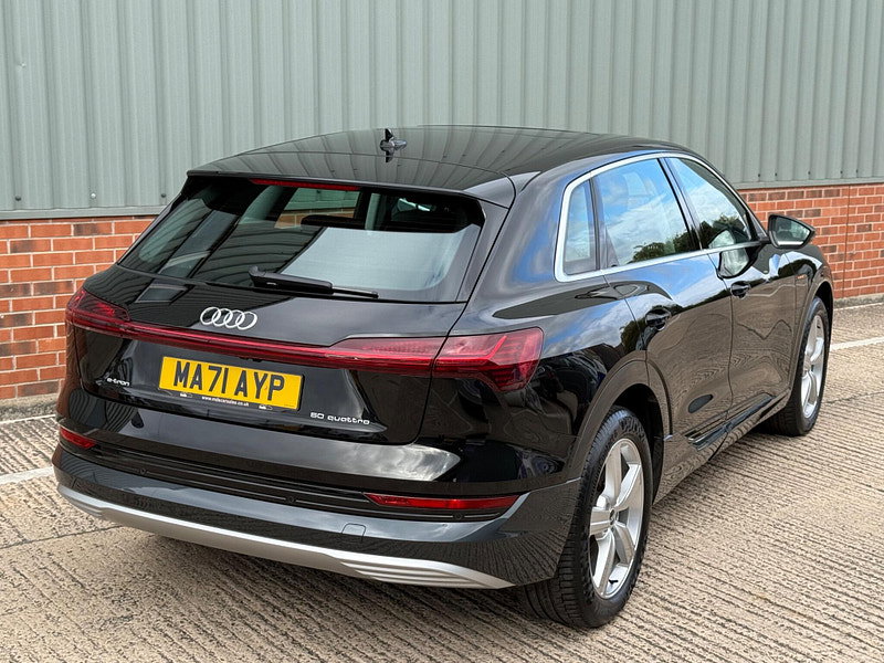 Audi E-tron 50 Technik Auto quattro 5dr 71.2kWh (11kW Charger)