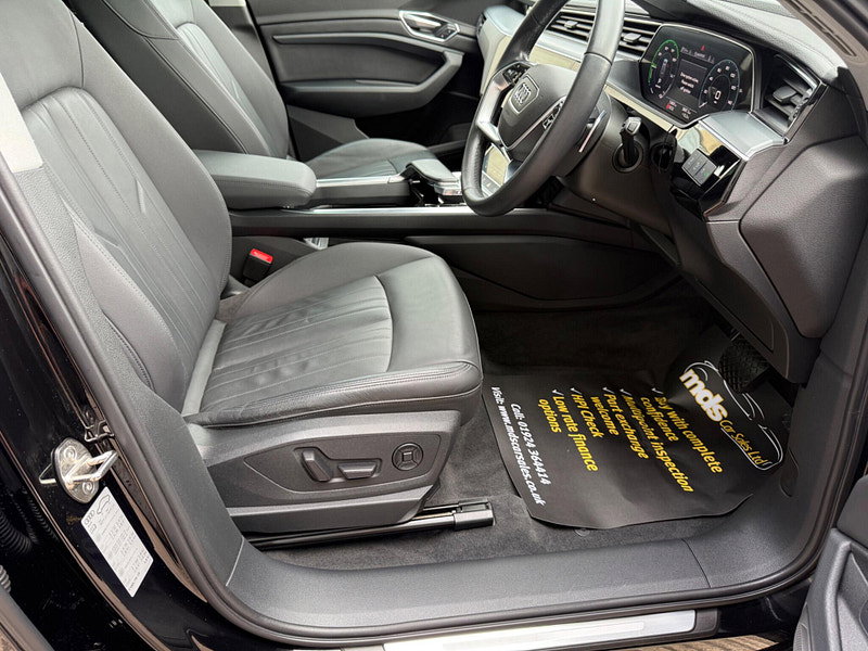 Audi E-tron 50 Technik Auto quattro 5dr 71.2kWh (11kW Charger)