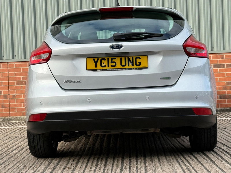 Ford Focus 1.0T EcoBoost Titanium Euro 6 (s/s) 5dr