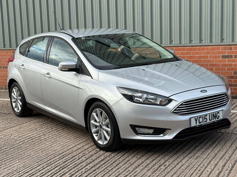 Ford Focus 1.0T EcoBoost Titanium Euro 6 (s/s) 5dr