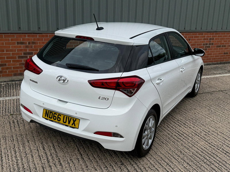 Hyundai I20 1.2 SE Euro 6 5dr