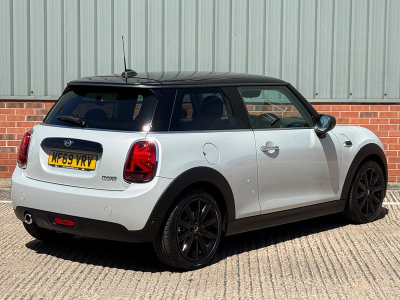 MINI Hatch 1.5 Cooper Classic Euro 6 (s/s) 3dr