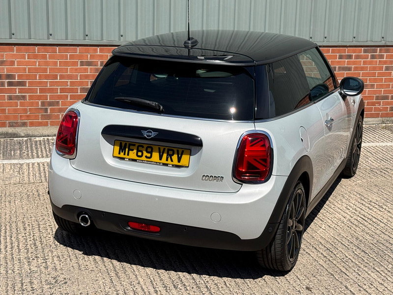 MINI Hatch 1.5 Cooper Classic Euro 6 (s/s) 3dr