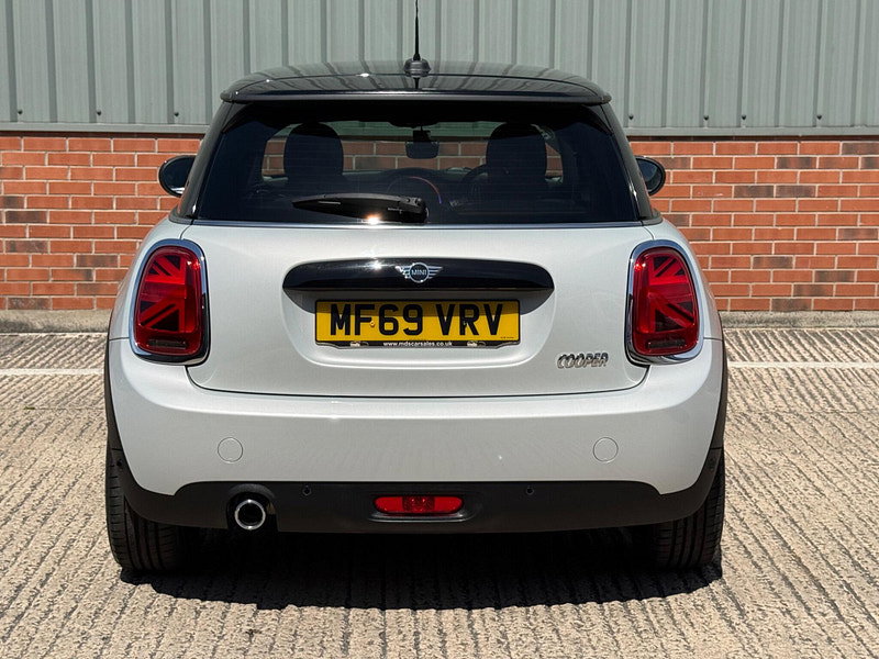 MINI Hatch 1.5 Cooper Classic Euro 6 (s/s) 3dr