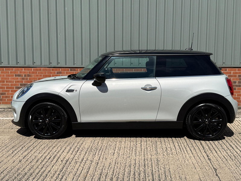 MINI Hatch 1.5 Cooper Classic Euro 6 (s/s) 3dr