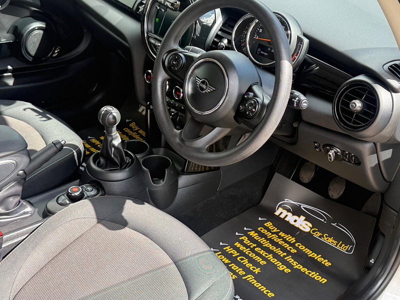 MINI Hatch 1.5 Cooper Classic Euro 6 (s/s) 3dr
