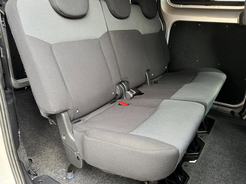 Nissan e-NV200 Acenta Auto 5dr (5 Seat, Rapid Plus)
