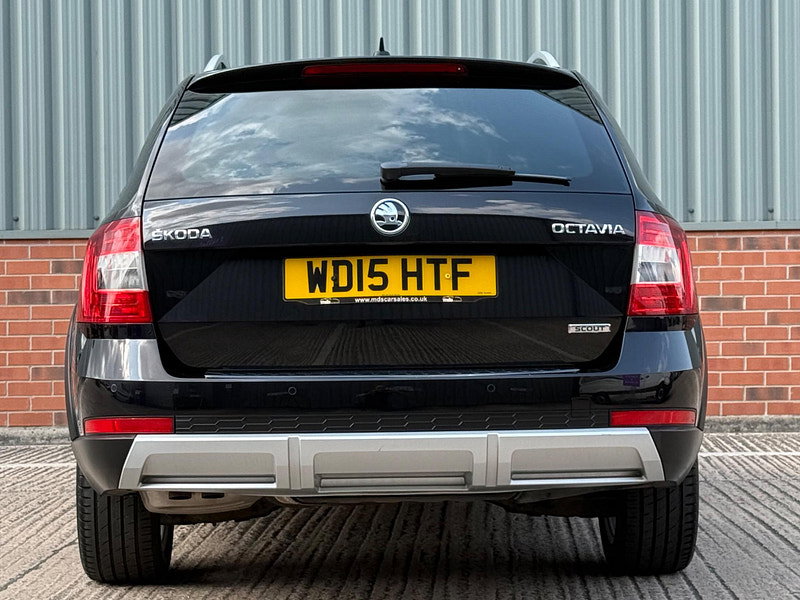Skoda Octavia 2.0 TDI Scout DSG 4WD Euro 6 (s/s) 5dr