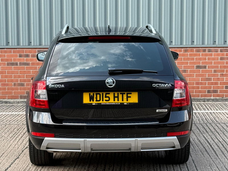 Skoda Octavia 2.0 TDI Scout DSG 4WD Euro 6 (s/s) 5dr