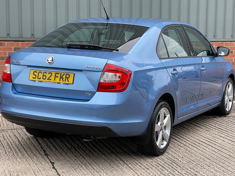 Skoda Rapid 1.6 TDI Elegance Euro 5 5dr