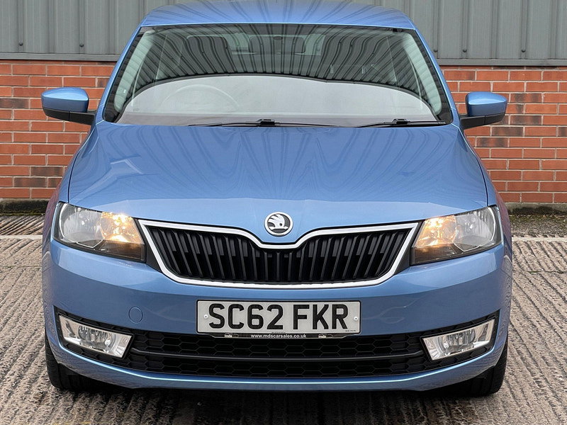 Skoda Rapid 1.6 TDI Elegance Euro 5 5dr
