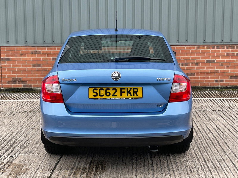Skoda Rapid 1.6 TDI Elegance Euro 5 5dr