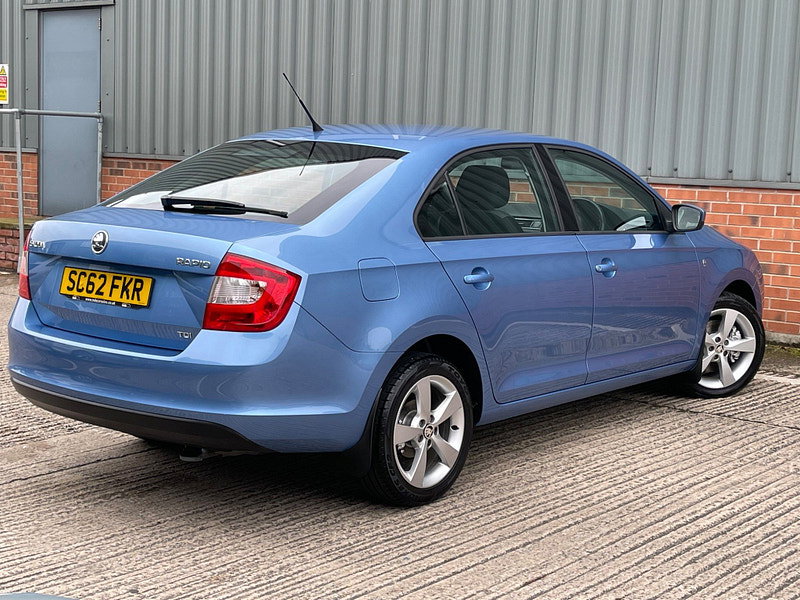 Skoda Rapid 1.6 TDI Elegance Euro 5 5dr