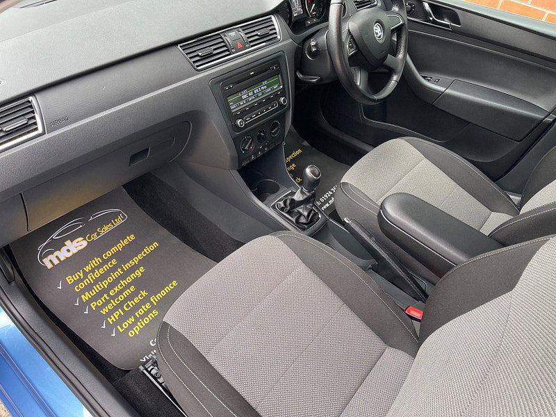 Skoda Rapid 1.6 TDI Elegance Euro 5 5dr