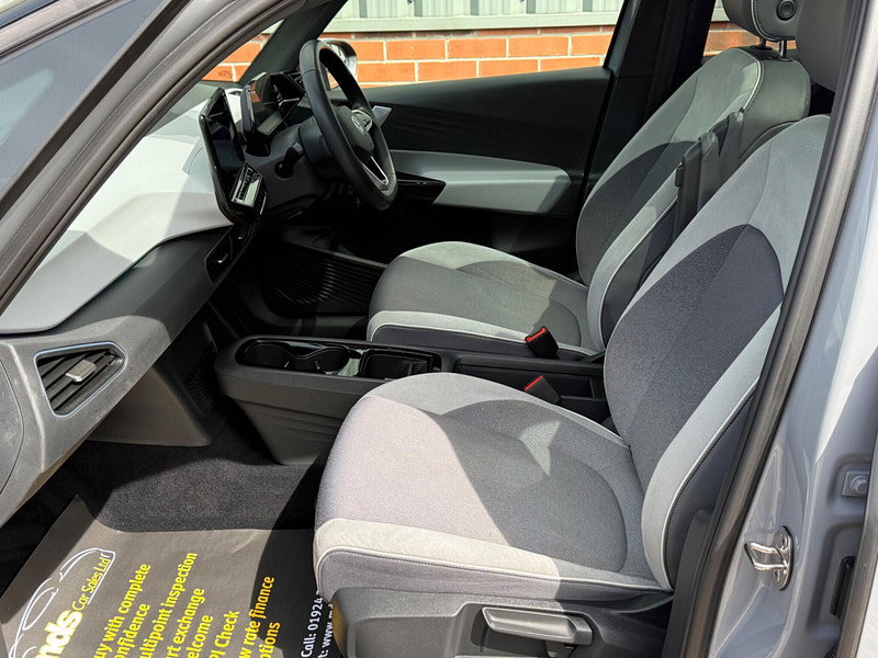 Volkswagen ID.3 Pro Performance 58kWh Family Auto 5dr