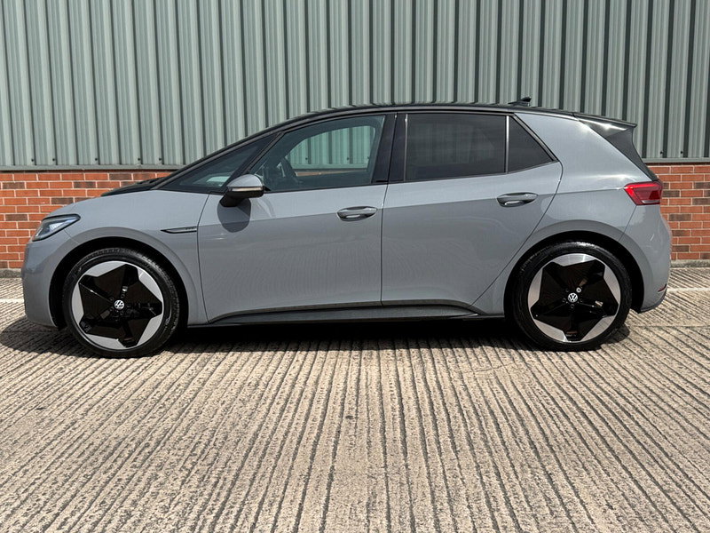 Volkswagen ID.3 Pro Performance 58kWh Family Auto 5dr