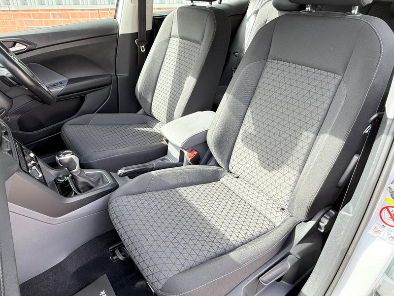 Volkswagen T-Cross 1.0 TSI SE DSG Euro 6 (s/s) 5dr